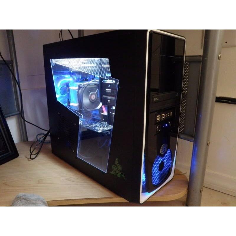 Gaming PC - Windows 8.1 - Fast plays Games well, LED Fans Desktop Computer