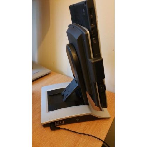 Windows 7 Fujitsu Stylistic ST5112 Tablet with DVD Drive Docking Station