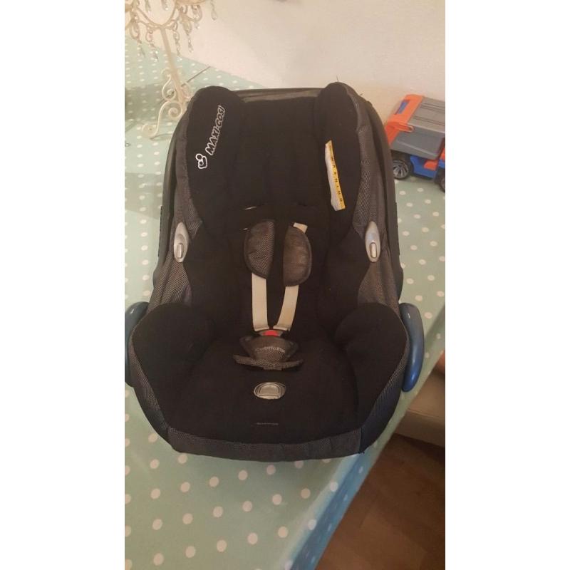 Maxi cosi car seat