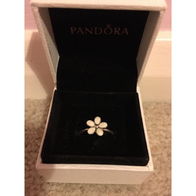 Daisy Pandora Ring