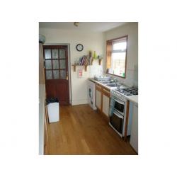 Double room to let in coverley road Headington and Coverley road