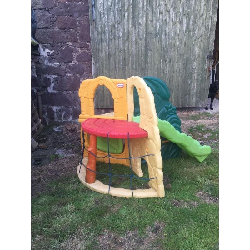 Children's garden play centre