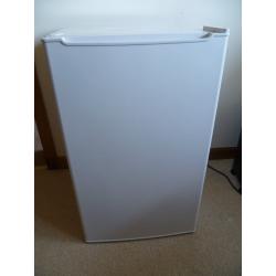 Currys Essentials, 50cm undercounter freezer