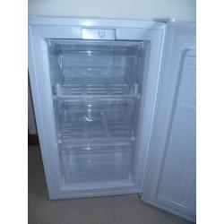 Currys Essentials, 50cm undercounter freezer