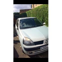 Renault Clio spares or repairs