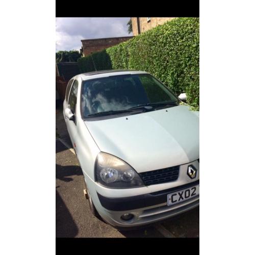 Renault Clio spares or repairs