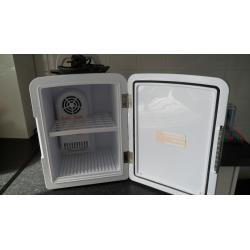 PACO THERMO ELECTRIC COOLER & WARMER