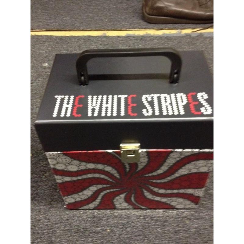 The white stripes super rare 7" record box