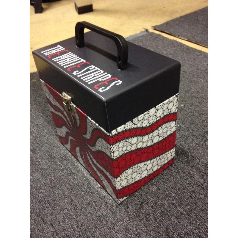 The white stripes super rare 7" record box