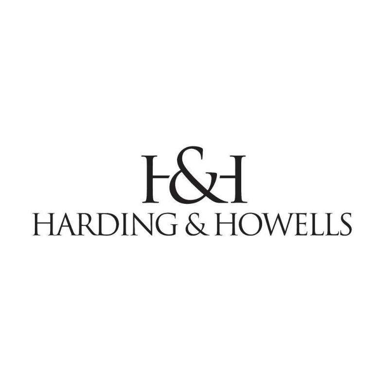 Live Out Housekeeper. 25 Hours p/w. Cobham, Surrey
