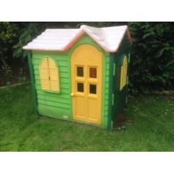 Little Tikes Country Cottage Playhouse