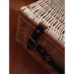 Hamper