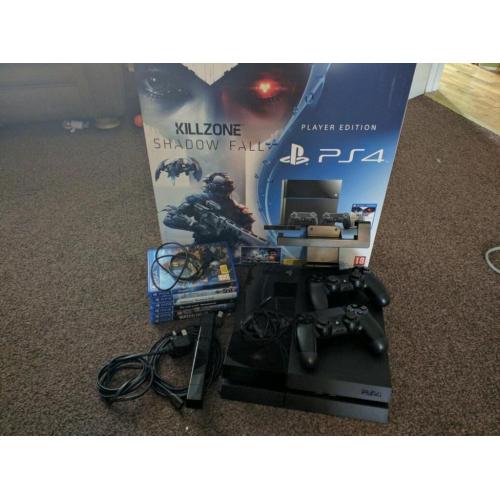 Playstation 4 (PS4)