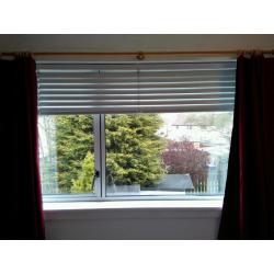 175cm venetian blinds. (gone, awaiting collection)