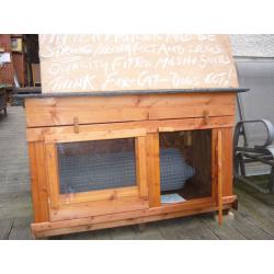 dog kennel robust germ free 24"x24" so easy to clean worth viewing
