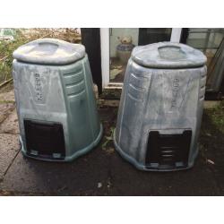 2 X composter bins