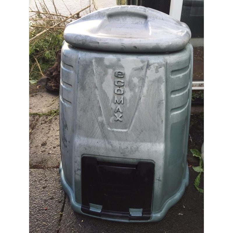 2 X composter bins