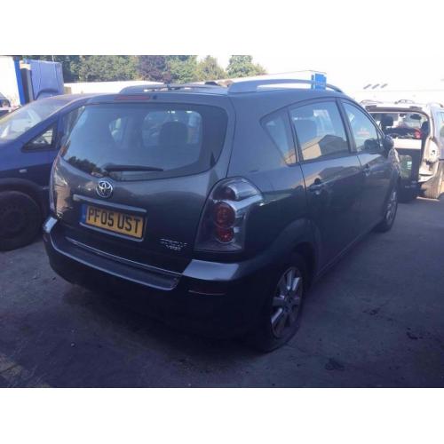 BREAKING TOYOTA COROLLA VERSO - toyota corolla verso car parts spares breaking