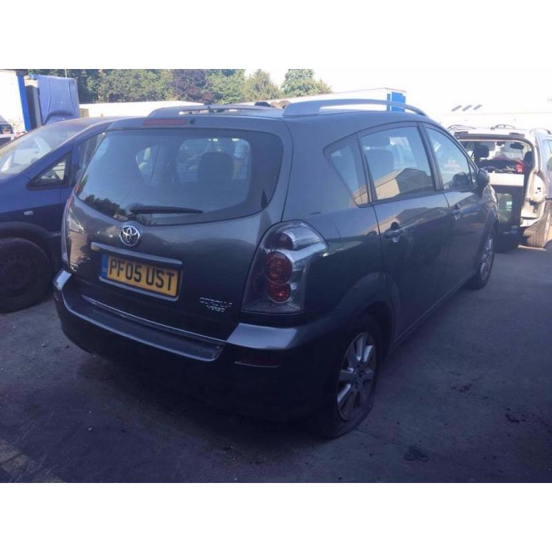 BREAKING TOYOTA COROLLA VERSO - toyota corolla verso car parts spares breaking