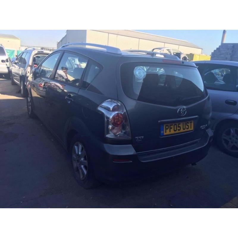 BREAKING TOYOTA COROLLA VERSO - toyota corolla verso car parts spares breaking