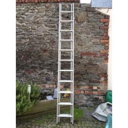 Light weight aluminium double extension step ladder (22ft)