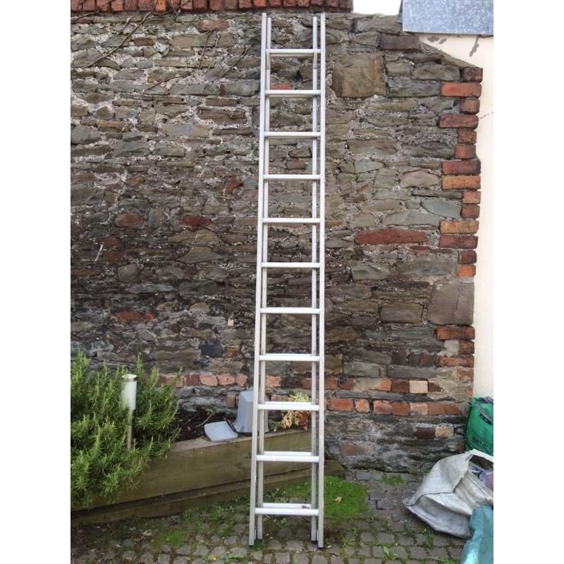 Light weight aluminium double extension step ladder (22ft)