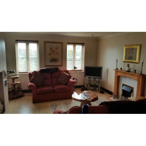 Modern townhouse has sunny double room available