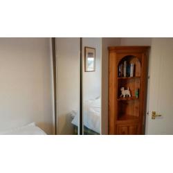 Modern townhouse has sunny double room available