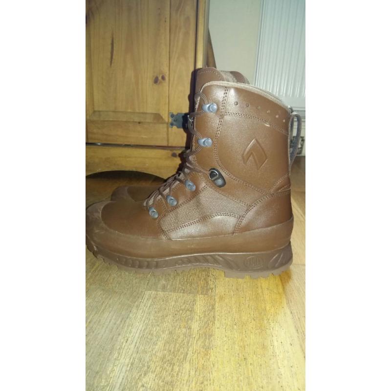 brand new pair of haix boots