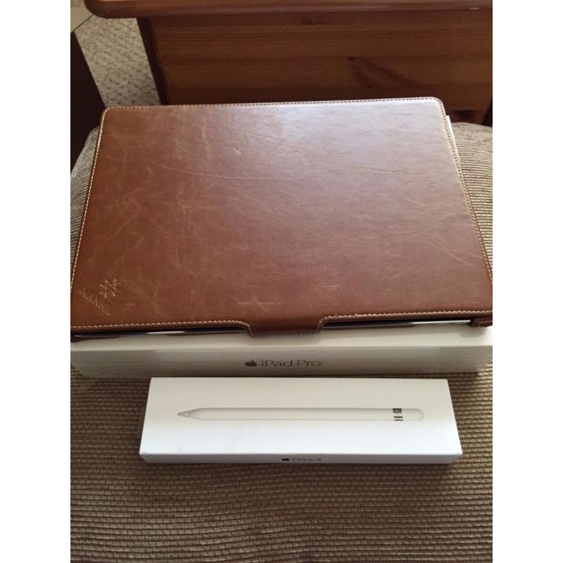 Apple Ipad Pro 12.9 32GB (Space Grey) With Apple Pen and Cover. Warranty until March 2017