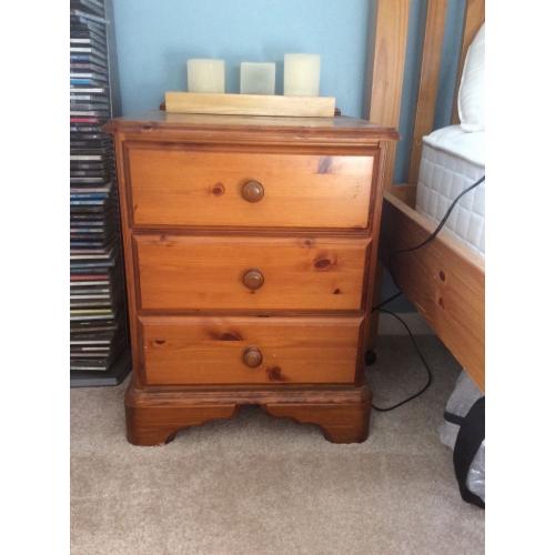 Solid pine bedside chest of drawers