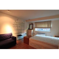 C. HABITACION SIGLES/DOBLES/TRIPLE *Mínima estadía 1mes* 1SemanaDepósito *ZonaCamden*PA YA*Zona2