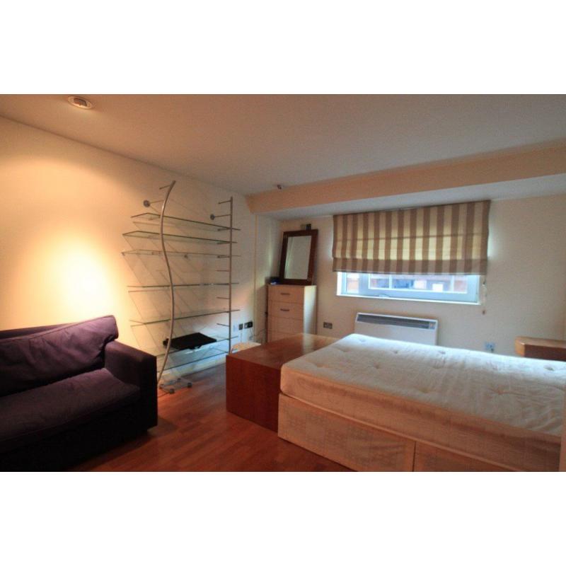 C. HABITACION SIGLES/DOBLES/TRIPLE *Mínima estadía 1mes* 1SemanaDepósito *ZonaCamden*PA YA*Zona2