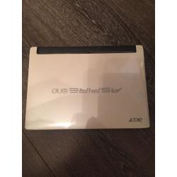 Acer aspire one mini laptop