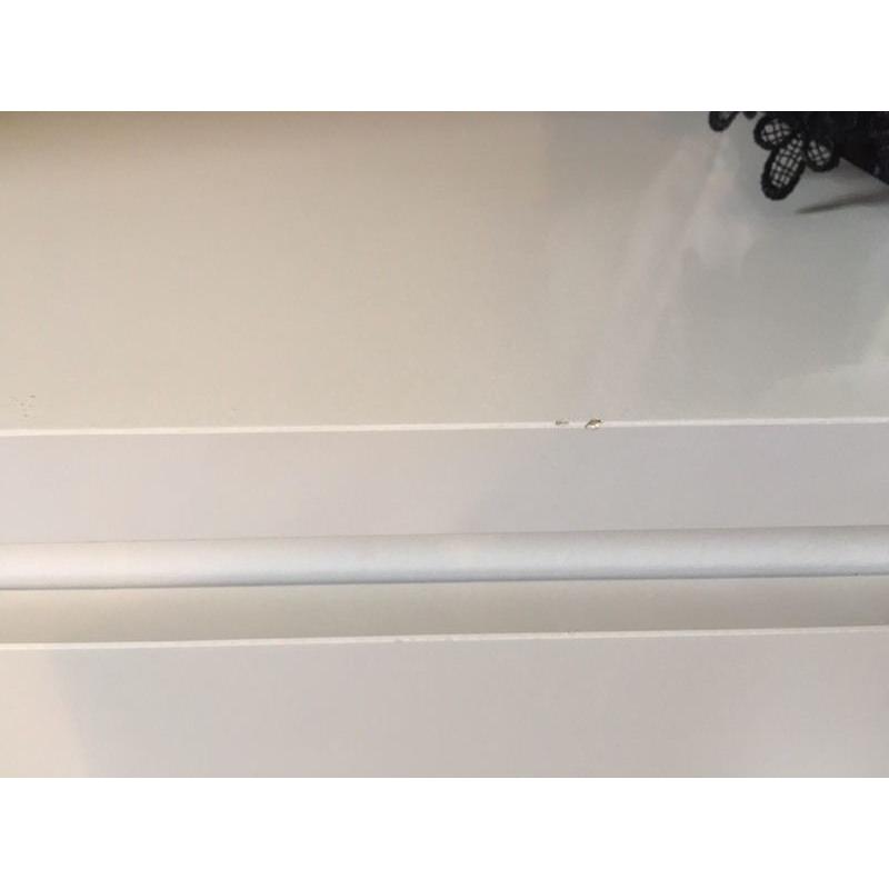 White IKEA malm drawers