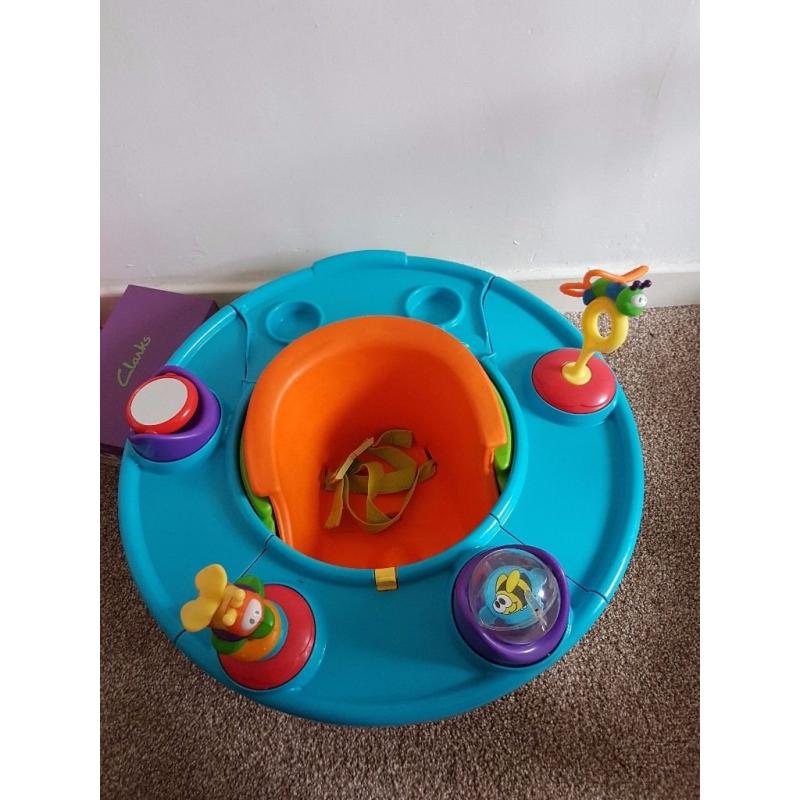Baby boy seat