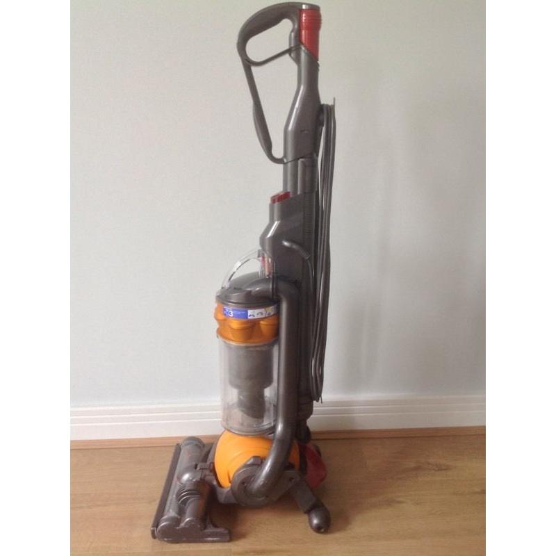 Dyson DC25 Multifloor Upright Vacuum Cleaner