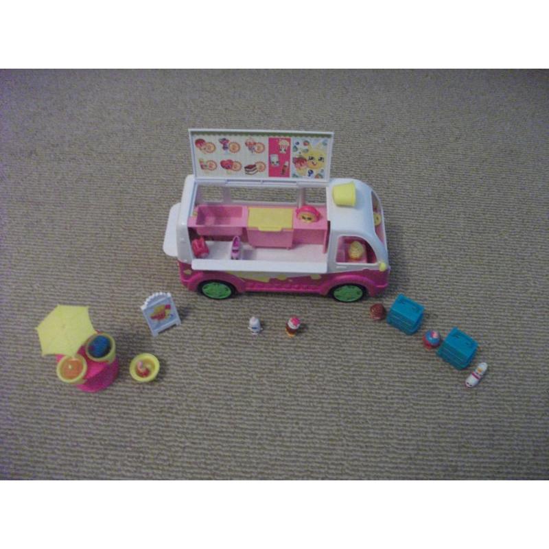 SHOPKINS Scoops Ice-Cream Truck Playset+some extra Shopkins
