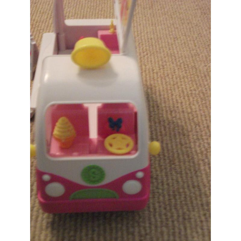 SHOPKINS Scoops Ice-Cream Truck Playset+some extra Shopkins