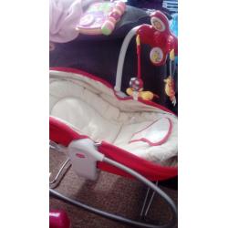 Tinylove 3in1 rocker/moses basket/chair