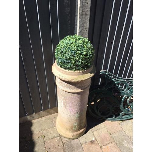 Vintage rustic Victorian chimney pot planer garden ornament shop prop display wedding
