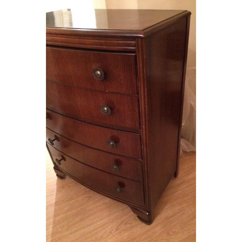Stunning Vintage Chest of Drawers