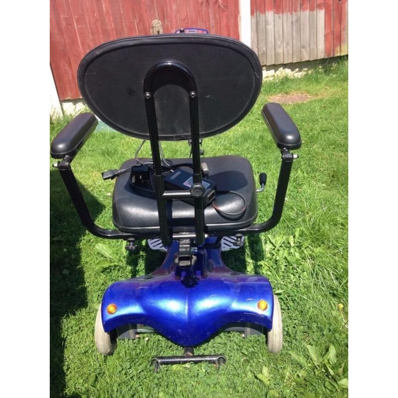 mobility scooter very light weight boot scooter 4mph