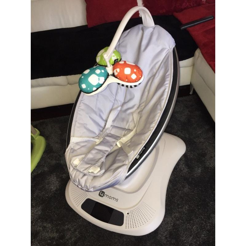 Mamaroo classic grey