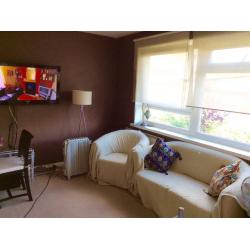 Extra Extra big double room 5 min walk from underground