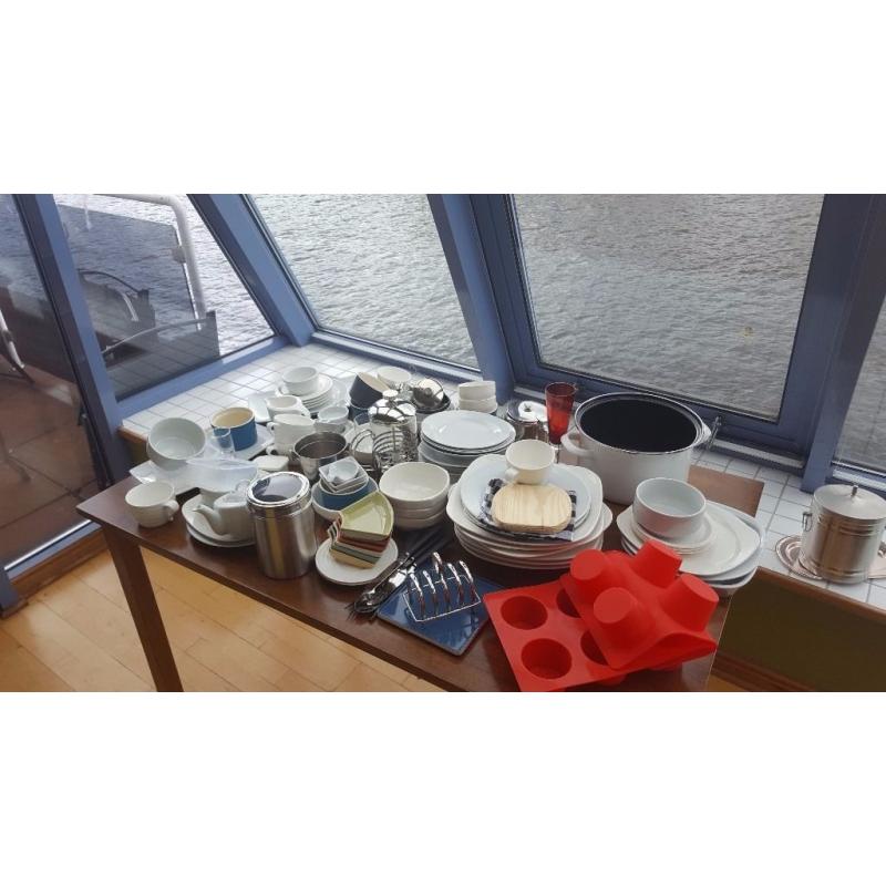 Tableware job lot