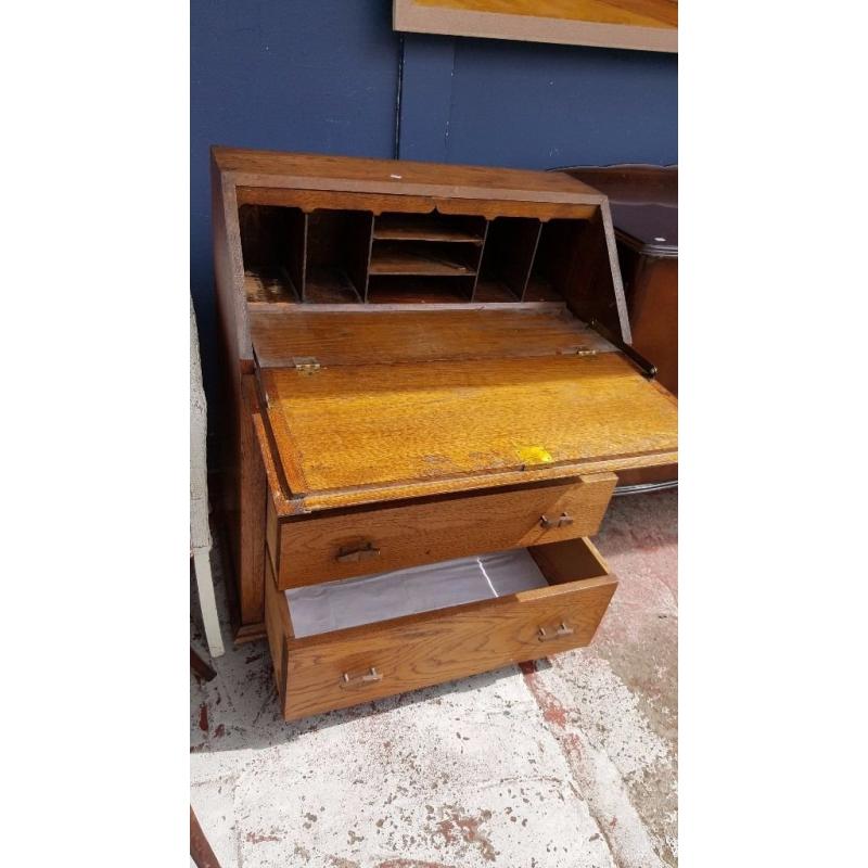 Vintage Writing Desk in Excellent Condition