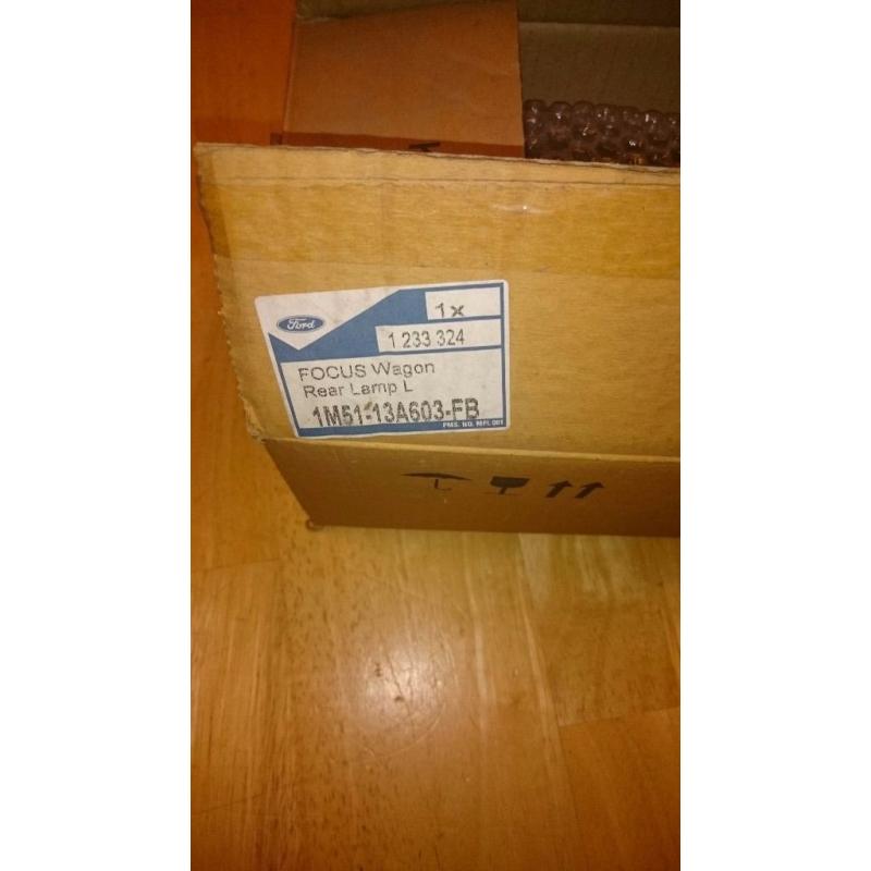 01-05 Ford Focus Estate Rear Lamp