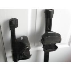 thule rapid system 755 and 755-1 roof bars for cars with rails for sale