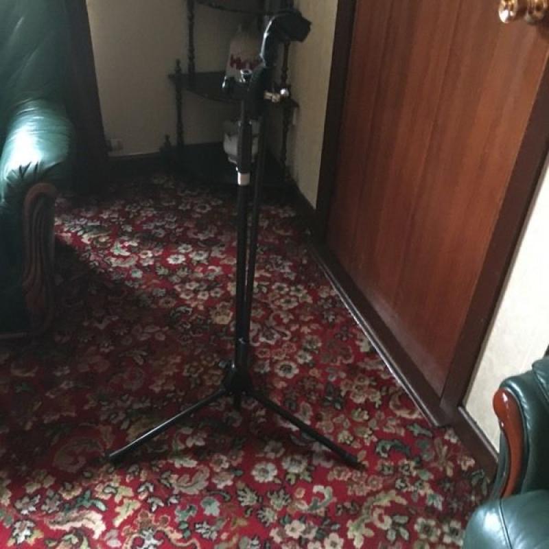 Tripod